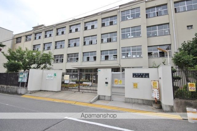 小学校　木川小学校（小学校）まで384m