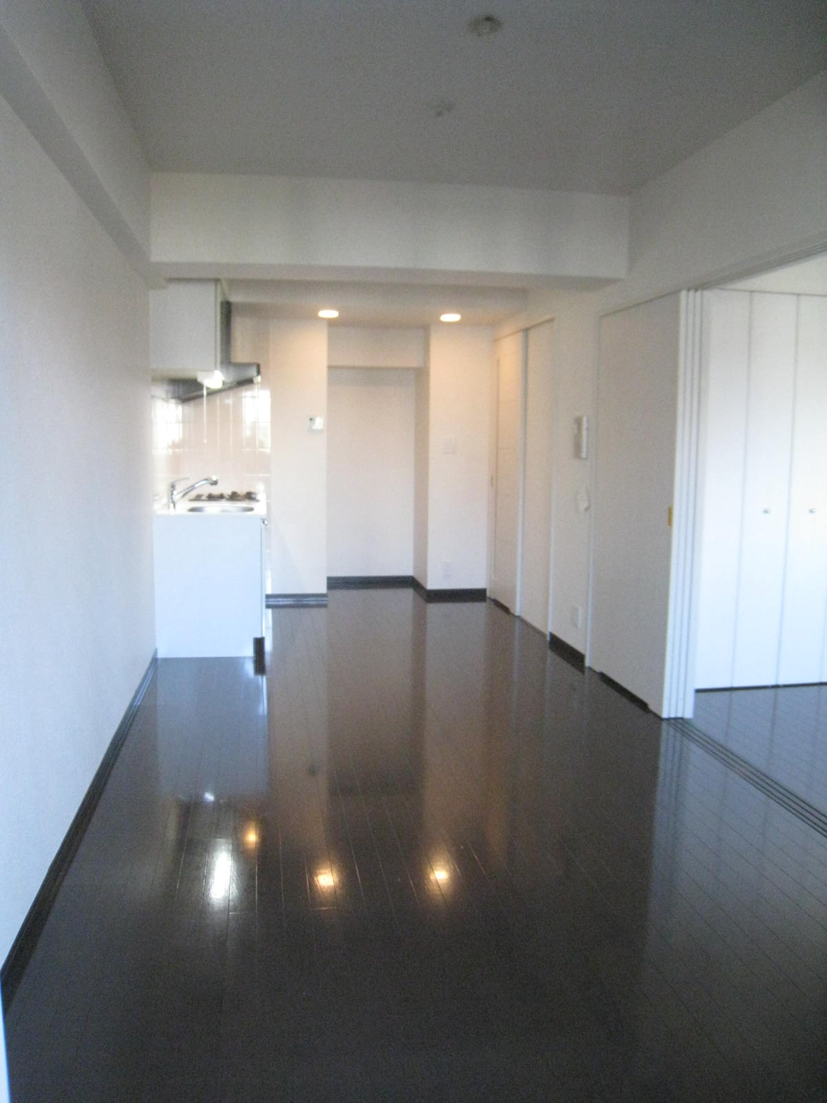 居室・リビング　他号室参照写真