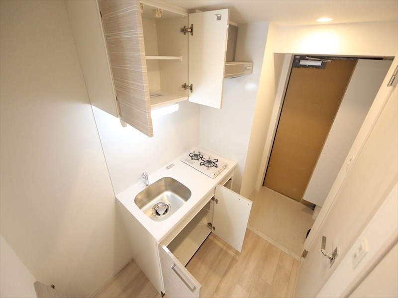 キッチン　システムキッチン（ガス2口コンロ付）