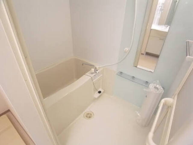 バス・シャワールーム　浴室