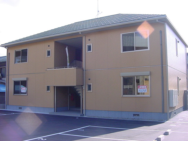 建物外観　外観は落ち着いています