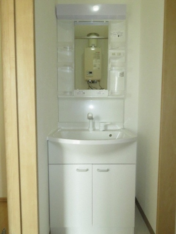 洗面設備　シャンプードレッサーです♪