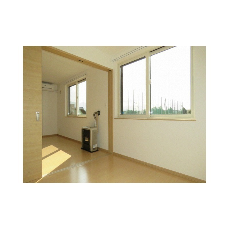 居室・リビング　明るいリビング♪