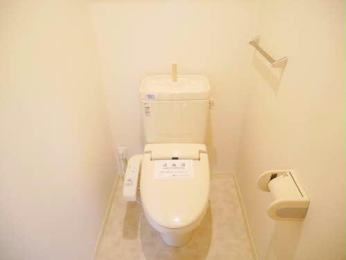 トイレ　グランヴェルデ