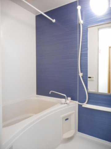 バス・シャワールーム　きれいなお風呂です