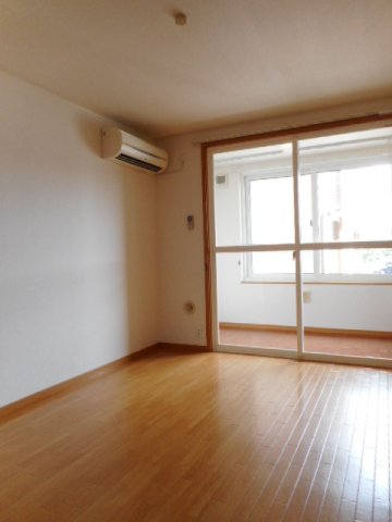 居室・リビング　ゆったりとした居間です