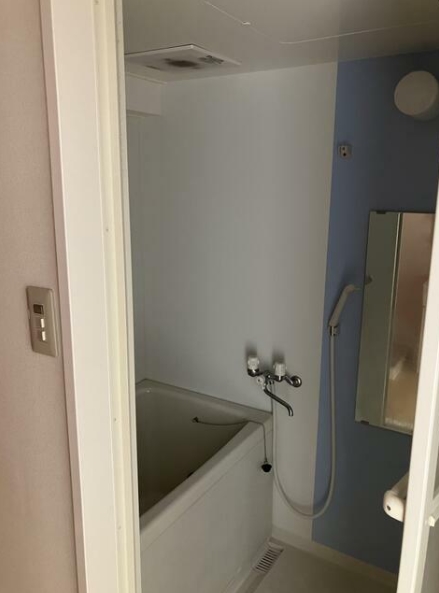 バス・シャワールーム　追い焚き機能付バス☆