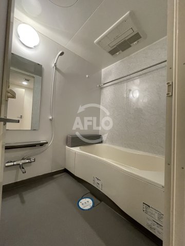 バス・シャワールーム　アーデンタワー北堀江　バスルーム