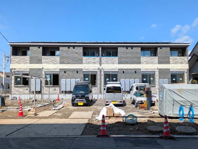 建物外観　建築中