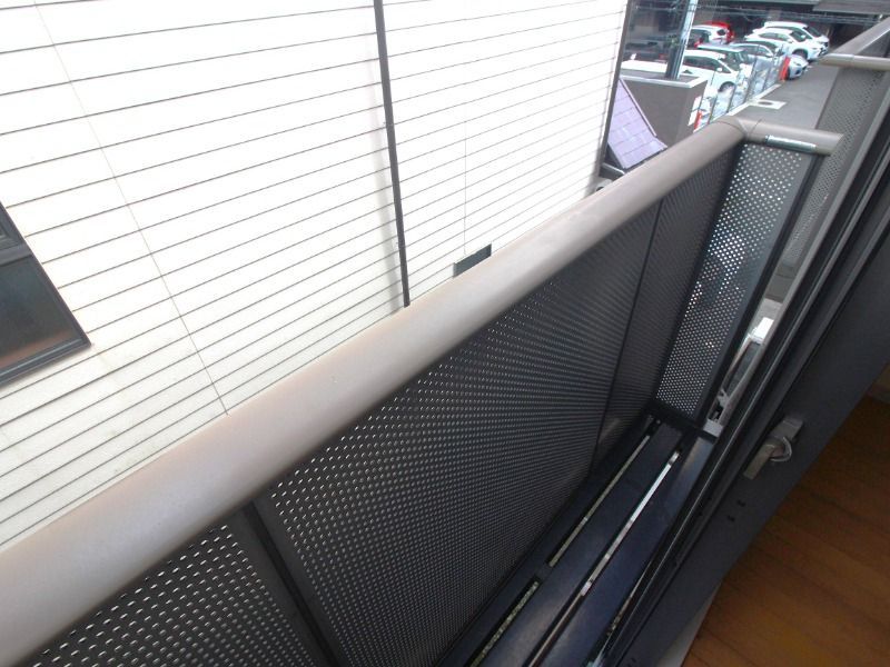 バルコニー　※反転タイプ別号室の写真となります。