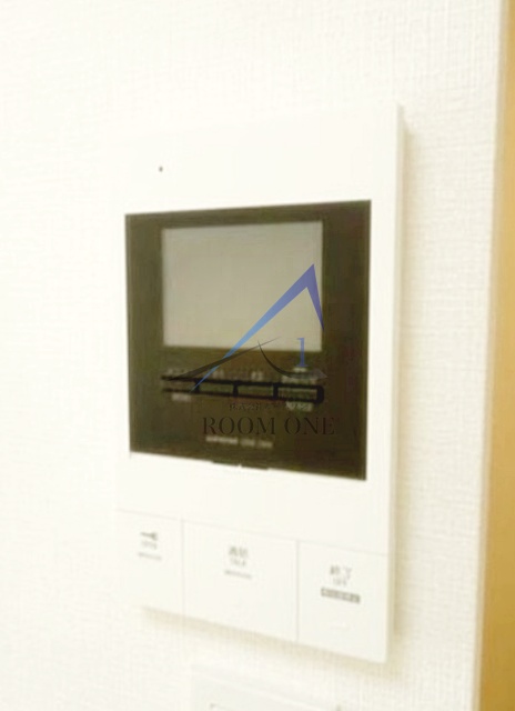 セキュリティ　モニター付きインターホンです。
