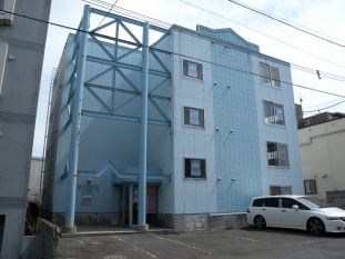 建物外観　地下鉄東西線南郷13丁目駅まで徒歩8分！