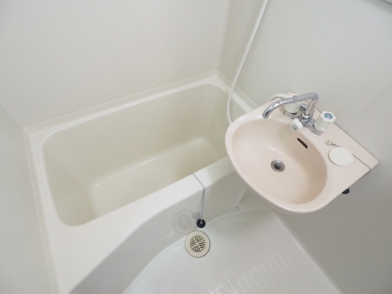 洗面設備　お風呂と洗面一体です。
