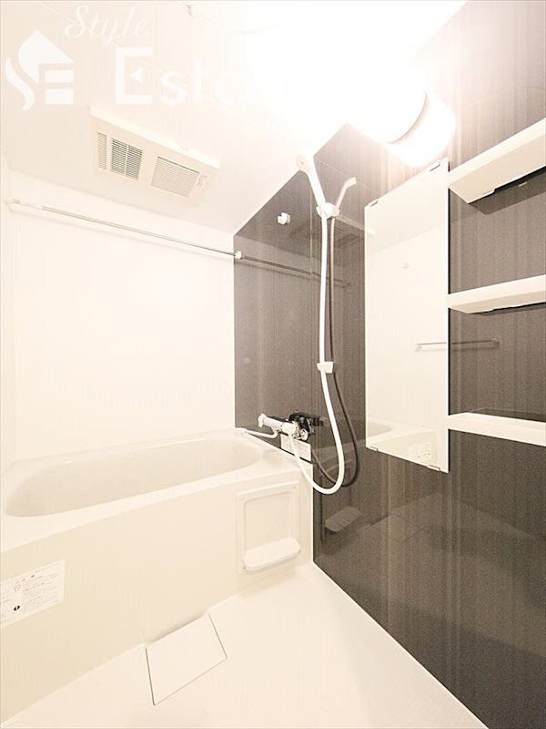 バス・シャワールーム　風呂