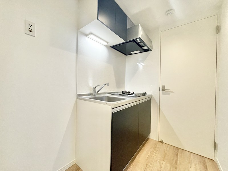 キッチン　システムキッチン（ガス2口コンロ付）