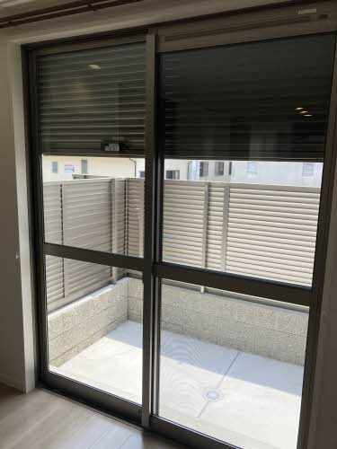 バルコニー　別号室の写真です（反転）