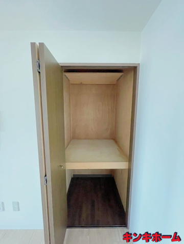 収納　写真は別のお部屋です。※現況を優先します