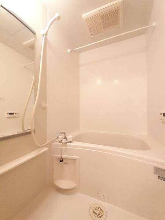バス・シャワールーム　浴室