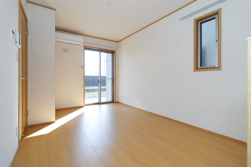 居室・リビング　図面と現状に相違がある場合には現状を優先