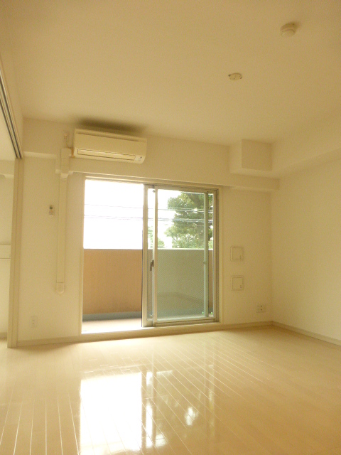 居室・リビング　居室