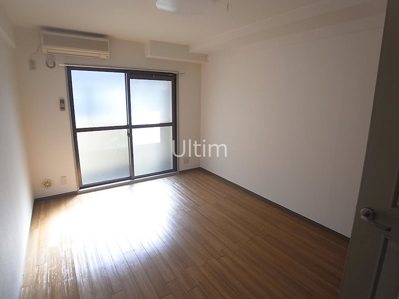 居室・リビング　別部屋のお写真です。ご参考までに！