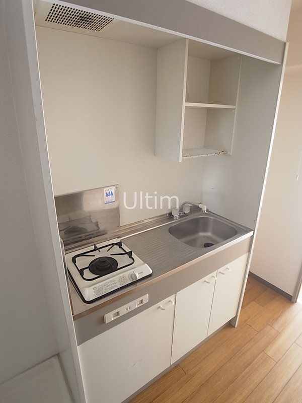 キッチン　別部屋のお写真です。ご参考までに！