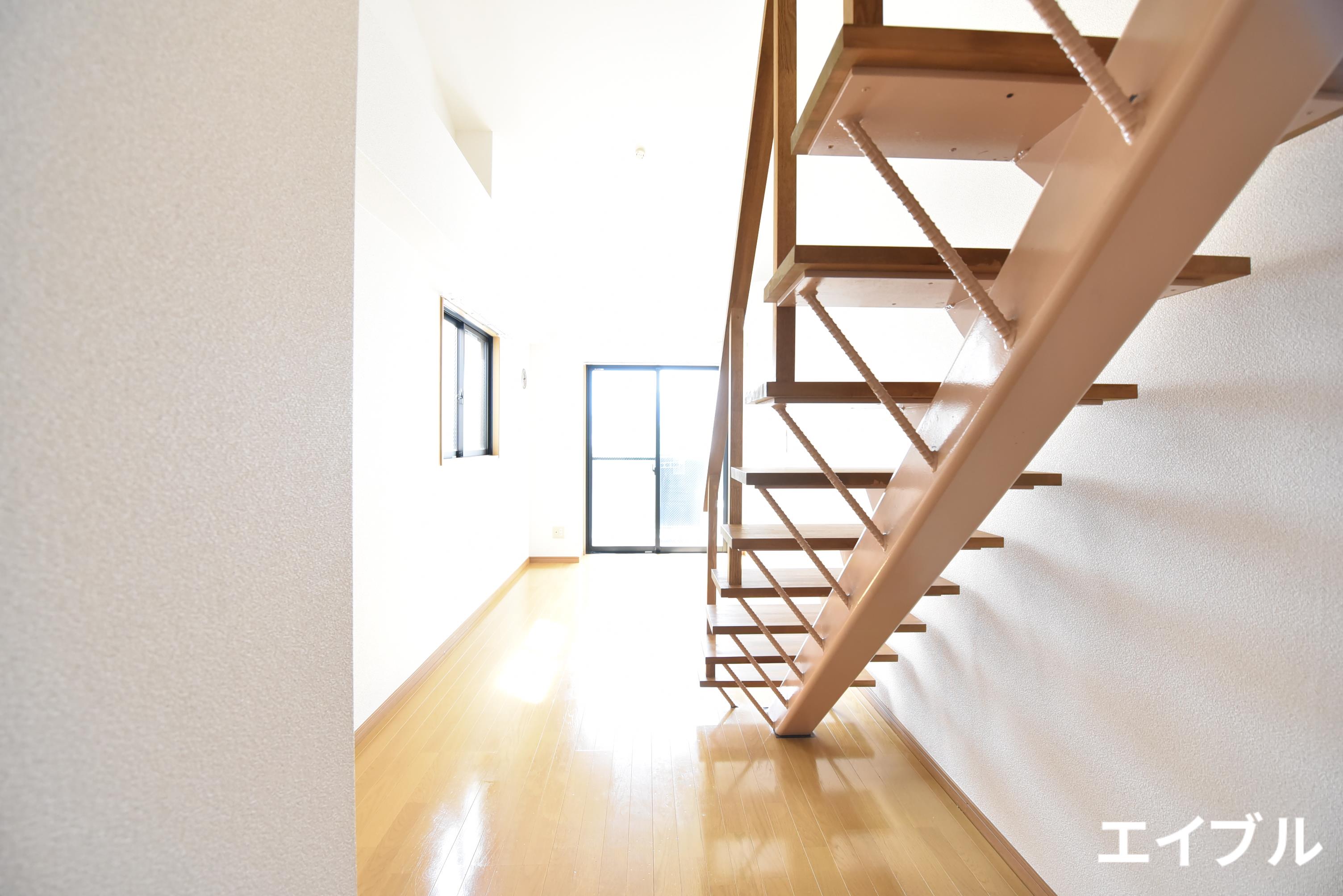 居室・リビング　反転タイプ