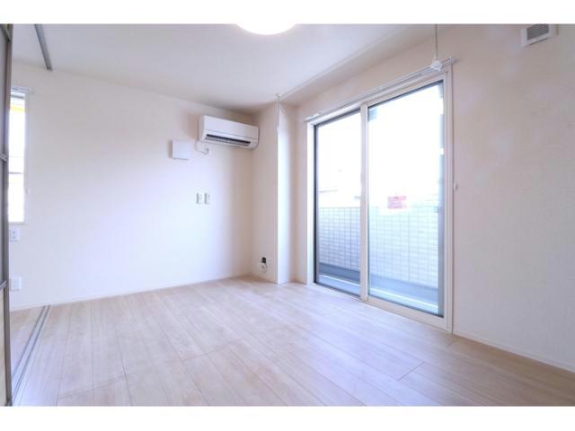 居室・リビング　別部屋参考写真