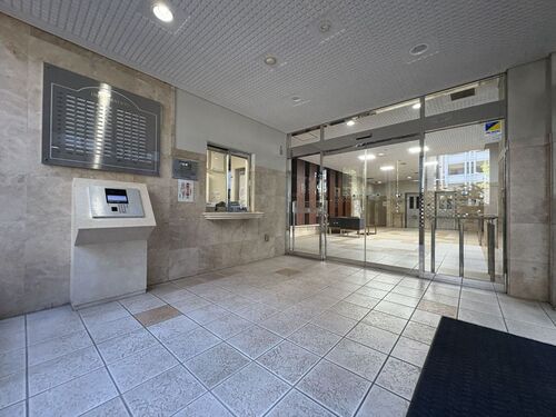 ロビー　ロビー（2021年4月撮影）