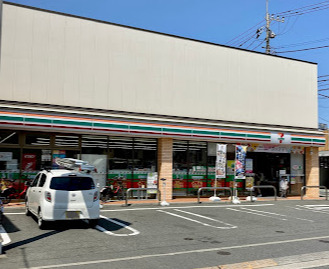 コンビニ　セブンイレブン 品川戸越5丁目店（コンビニ）まで569m
