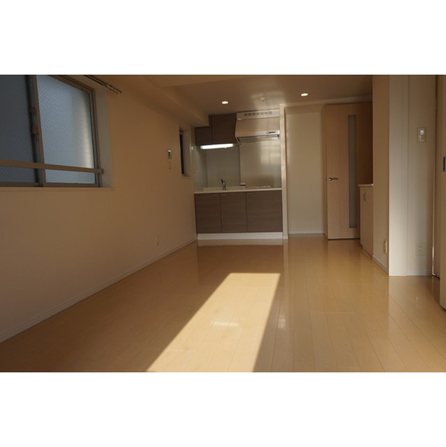 居室・リビング　同間取り別階写真含みます