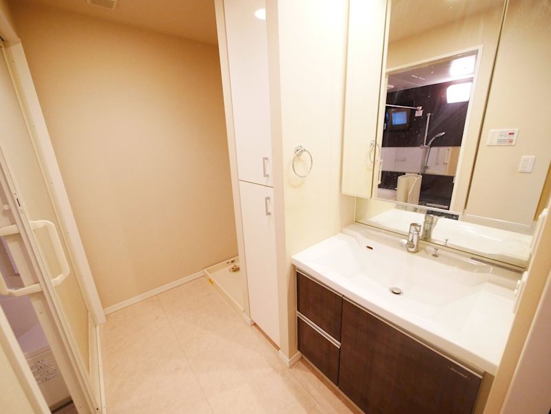 洗面設備　シャンプードレッサー・収納