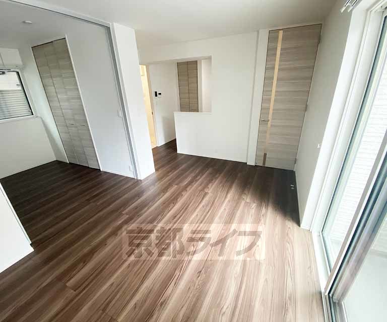 居室・リビング　地下鉄太秦天神川駅徒歩９分、設備充実物件！