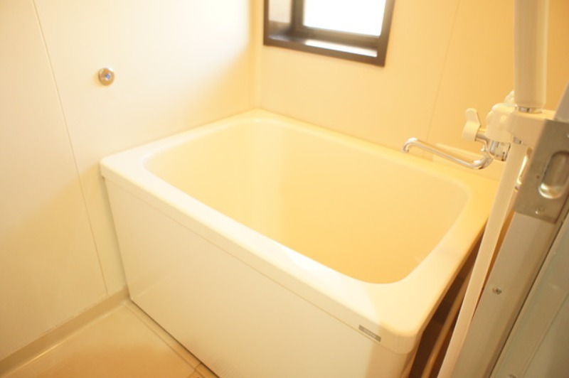 バス・シャワールーム　図面と現状に相違がある場合には現状を優先