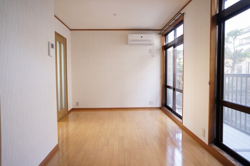 居室・リビング　図面と現状に相違がある場合には現状を優先