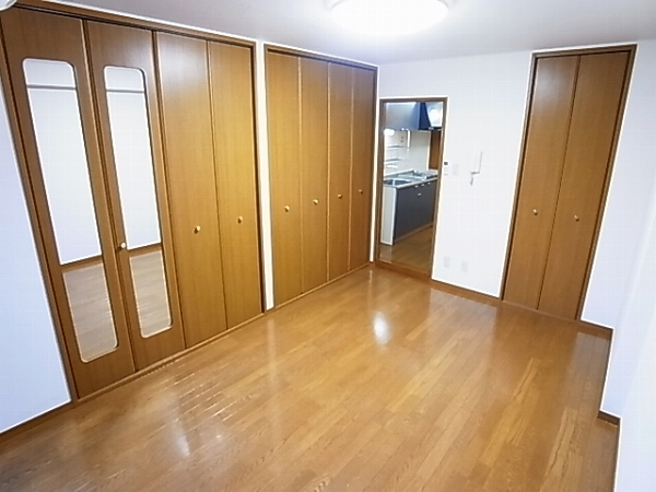 居室・リビング　別部屋写真