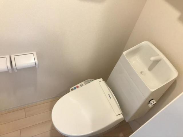 トイレ　※現在建設中のため参考写真になります。