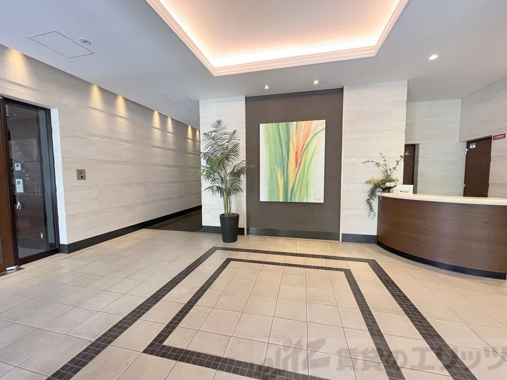 エントランス　エントランス