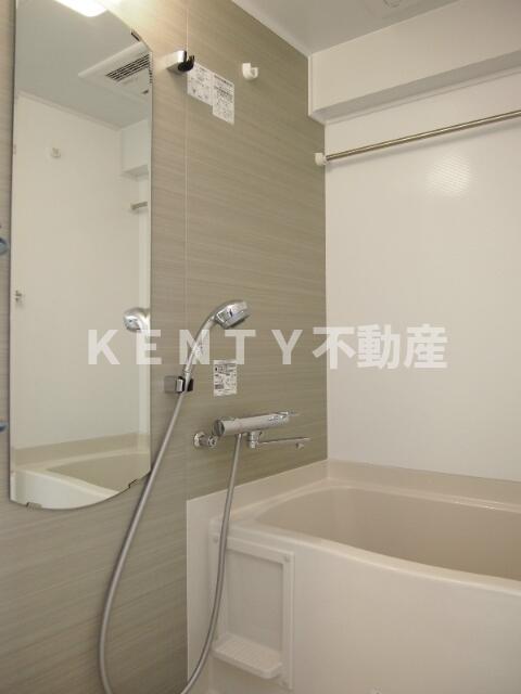 バス・シャワールーム　日々の疲れを癒すお風呂付です