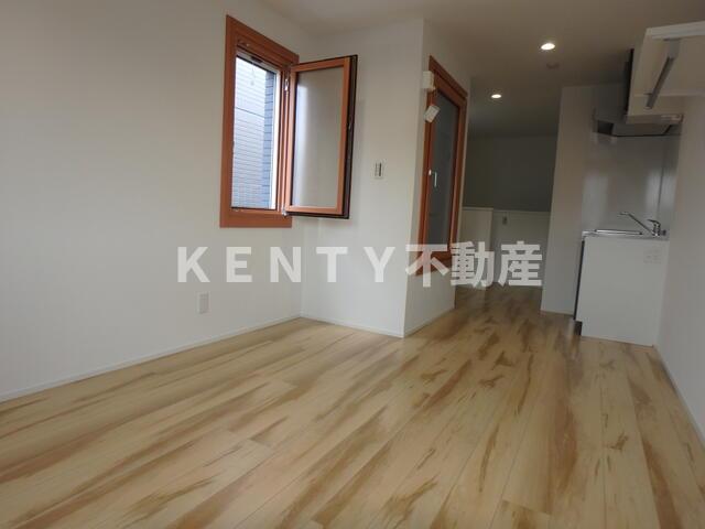 その他部屋・スペース　落ち着いて過ごせるお部屋なので、寝室にいかがでしょうか