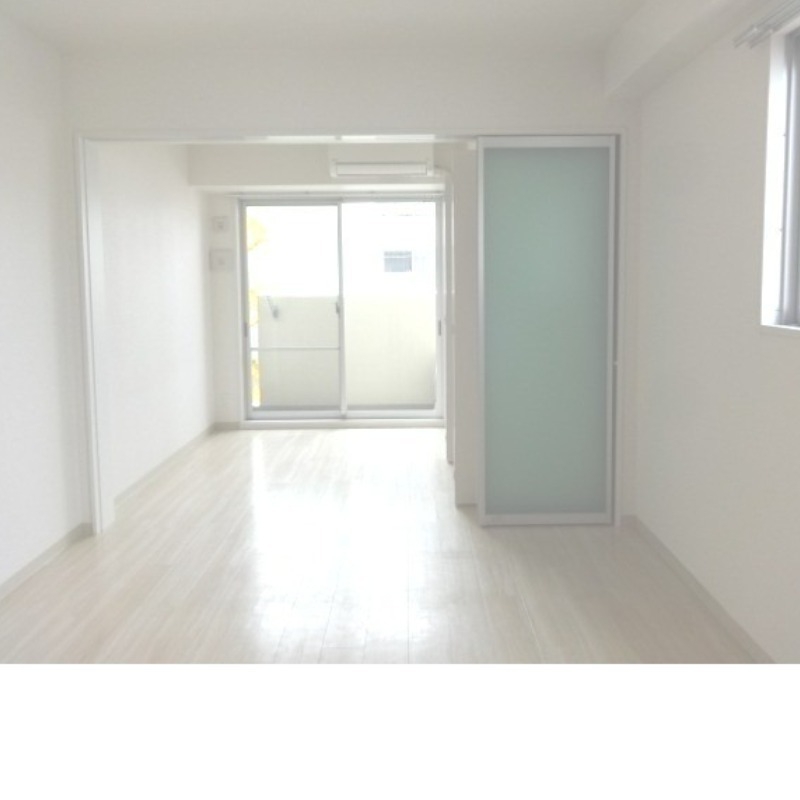 居室・リビング　開放感いっぱいのお部屋です。