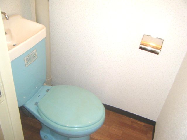 トイレ　退去予定の為、参考写真です。