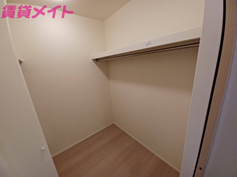 収納　別部屋同型タイプ