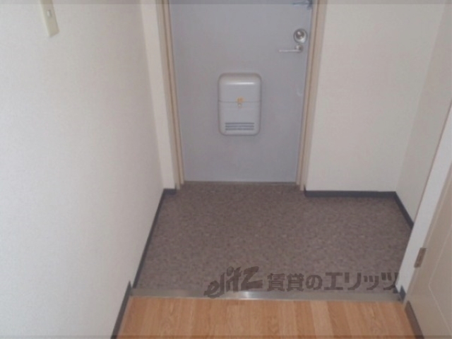 玄関　お部屋ｎ出入り口です。