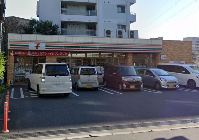 コンビニ　セブンイレブン葛飾東新小岩1丁目店（コンビニ）まで201m