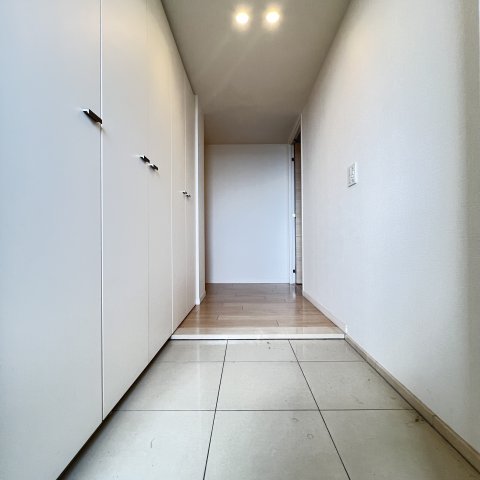 玄関　同仕様タイプです