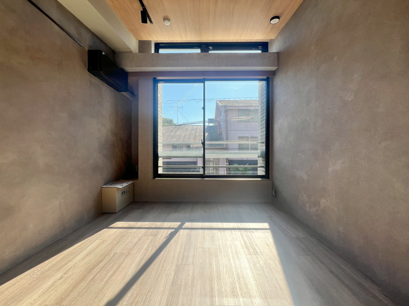 居室・リビング　別タイプ部屋　参考写真です