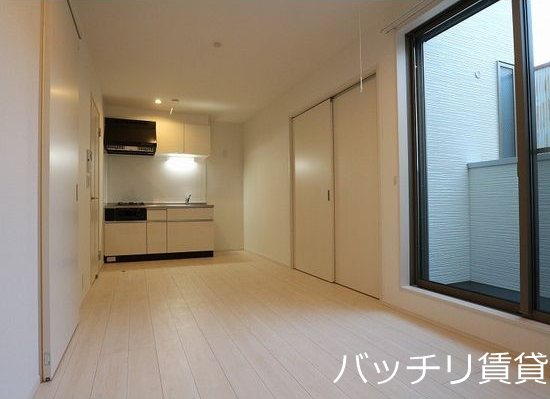 居室・リビング　画像は同型タイプの為現状を優先致します。