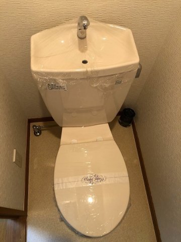 トイレ　※同施工会社のイメージ写真※
