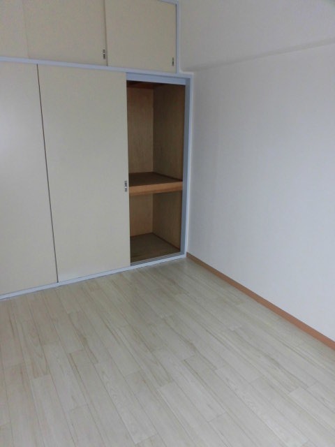 収納　写真は別室になります。